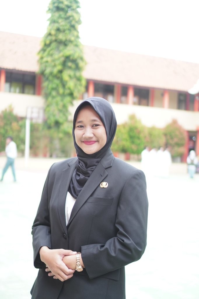 Rosdiana Wati, S.Pd.